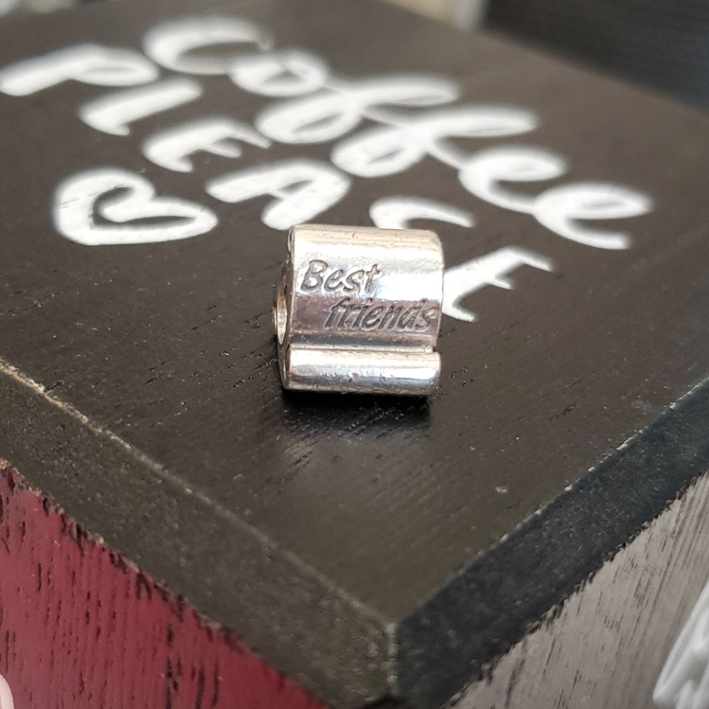 Pandora Best Friends Charm